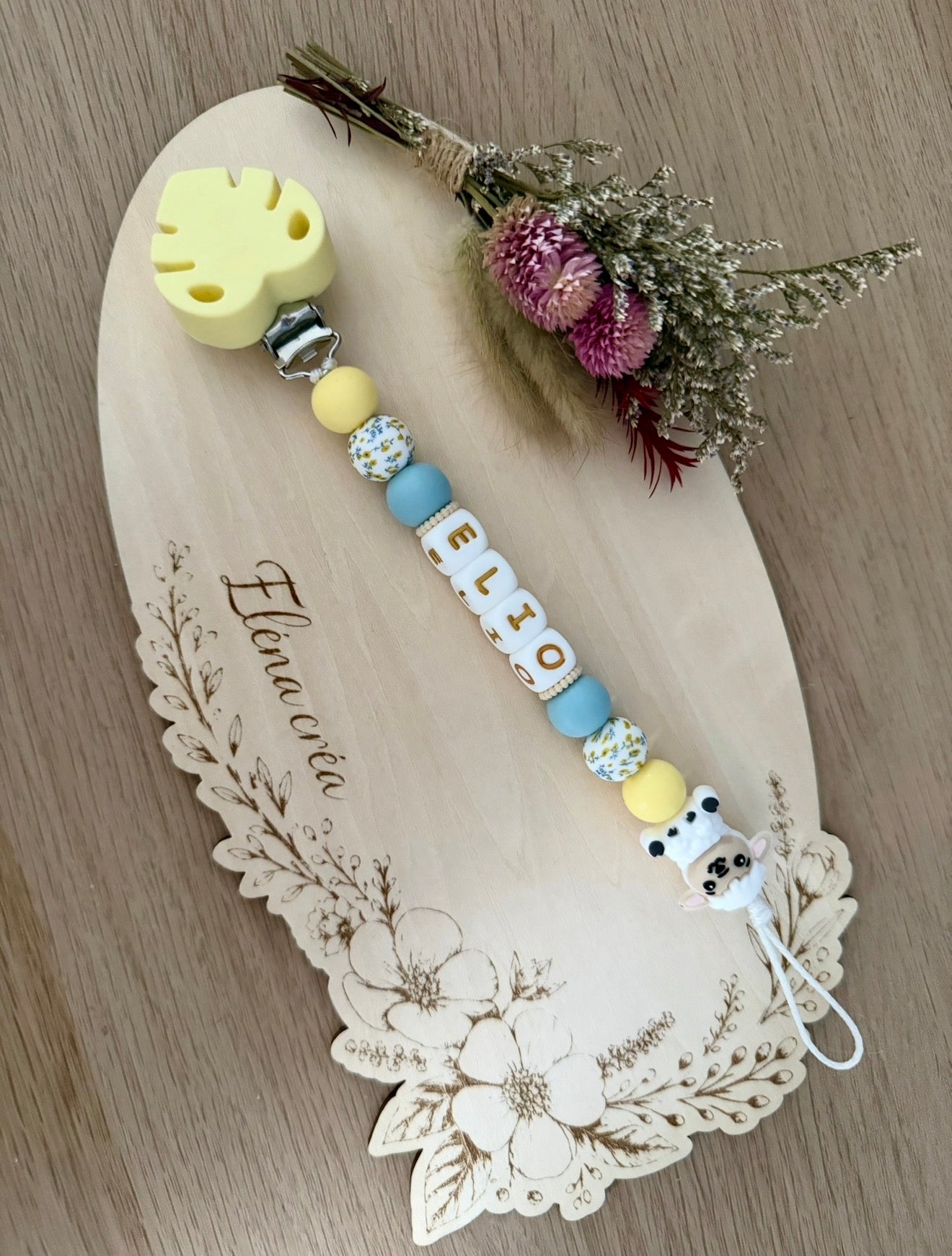 Attache tétine mouton
