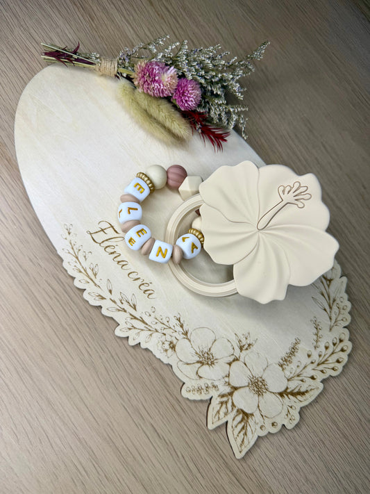 Anneau de dentition fleur d’hibiscus beige