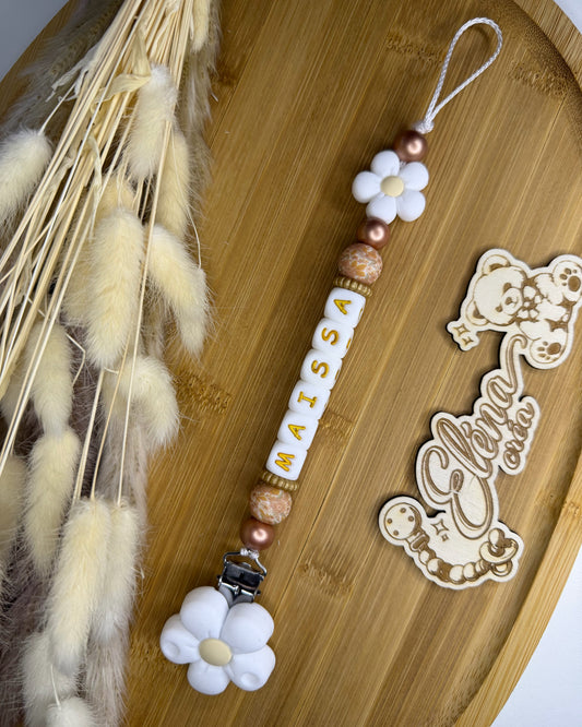 Attache tétine fleur blanche